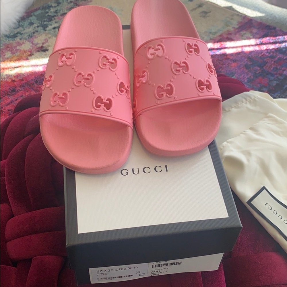 Gucci GG slides